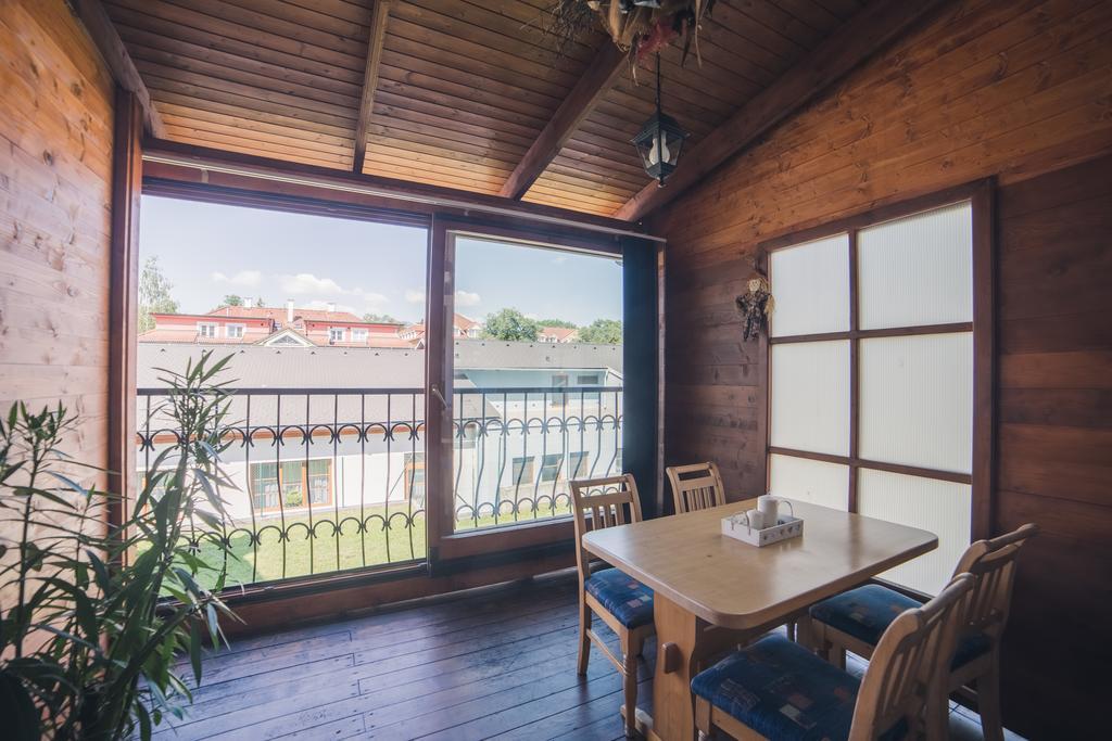 Apartmany U Papousku Їндржихув-Градец Екстер'єр фото